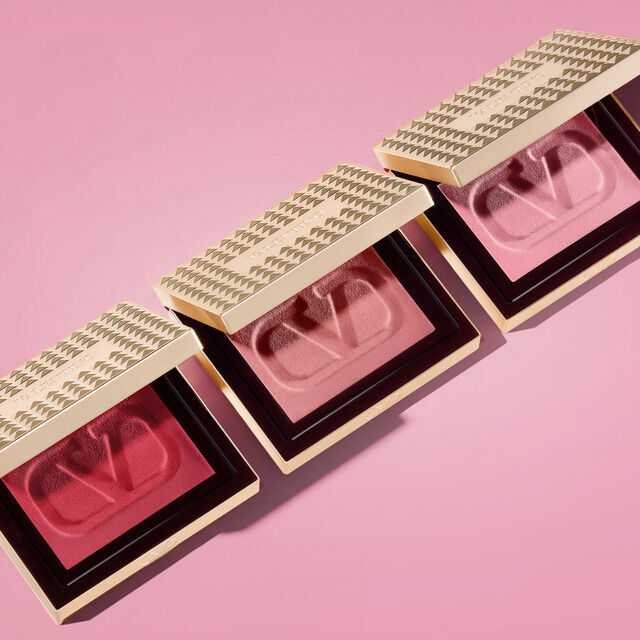 YOUR NEW CRUSH: FULL GOLD, FULL METAL, FULL STUD Image