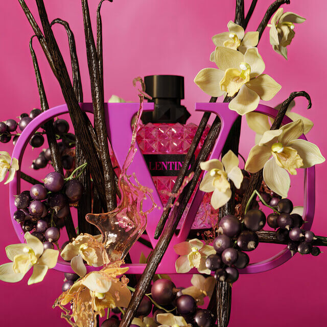 Born in Roma Extradose Donna