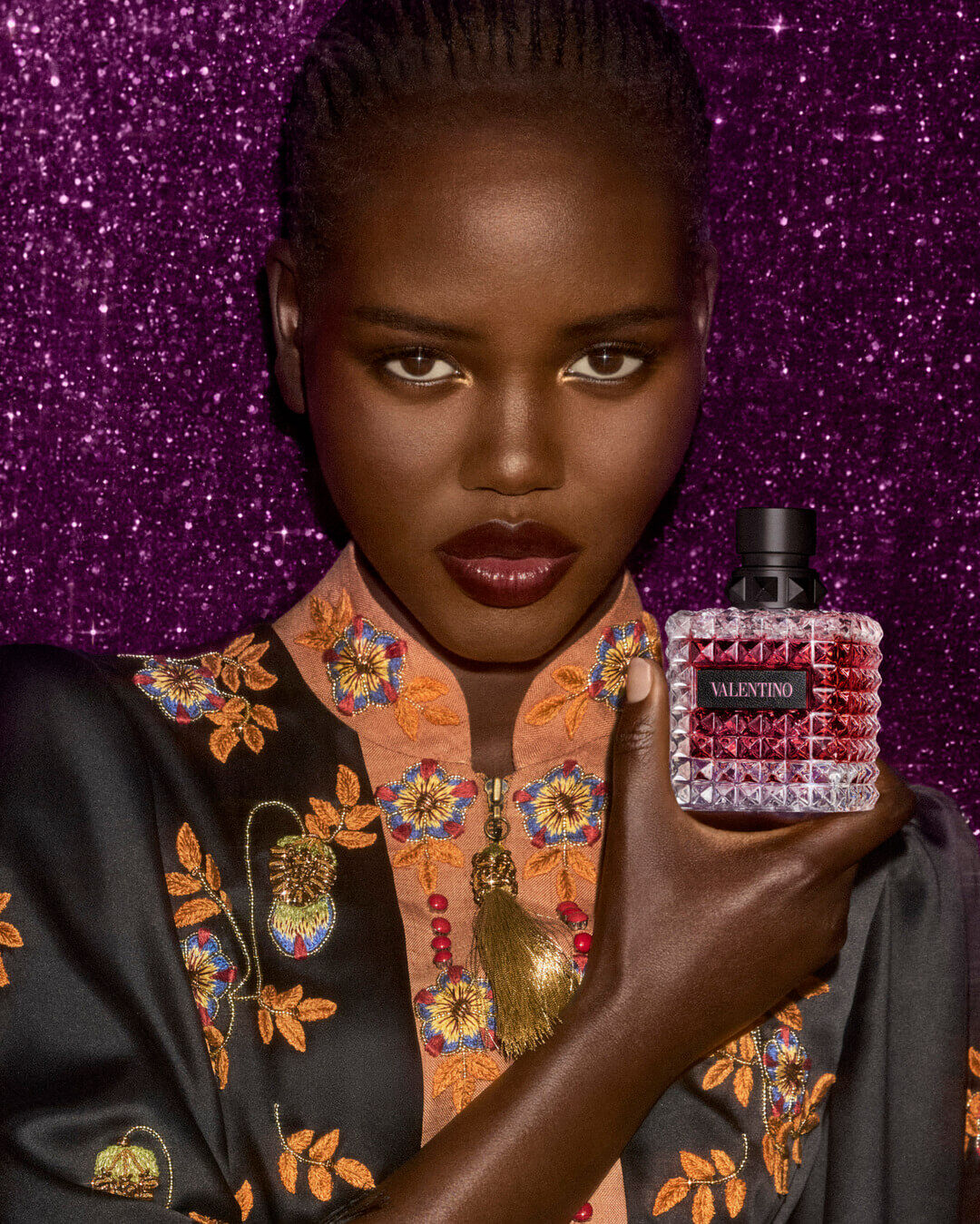 Celebrate a sparkling holiday Image